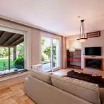 Homie Suites - A Majestic 4 Bedroom Villa Boasting A Private Garden And Terrace In Levent #83