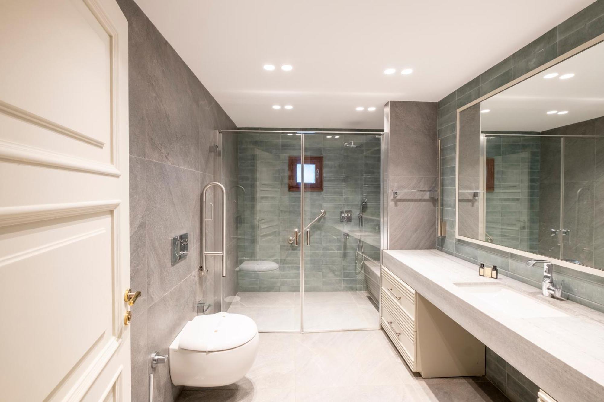 Homie - A Majestic 4 Bedroom Boasting A Private Garden And Terrace In Levent #83 Daire
