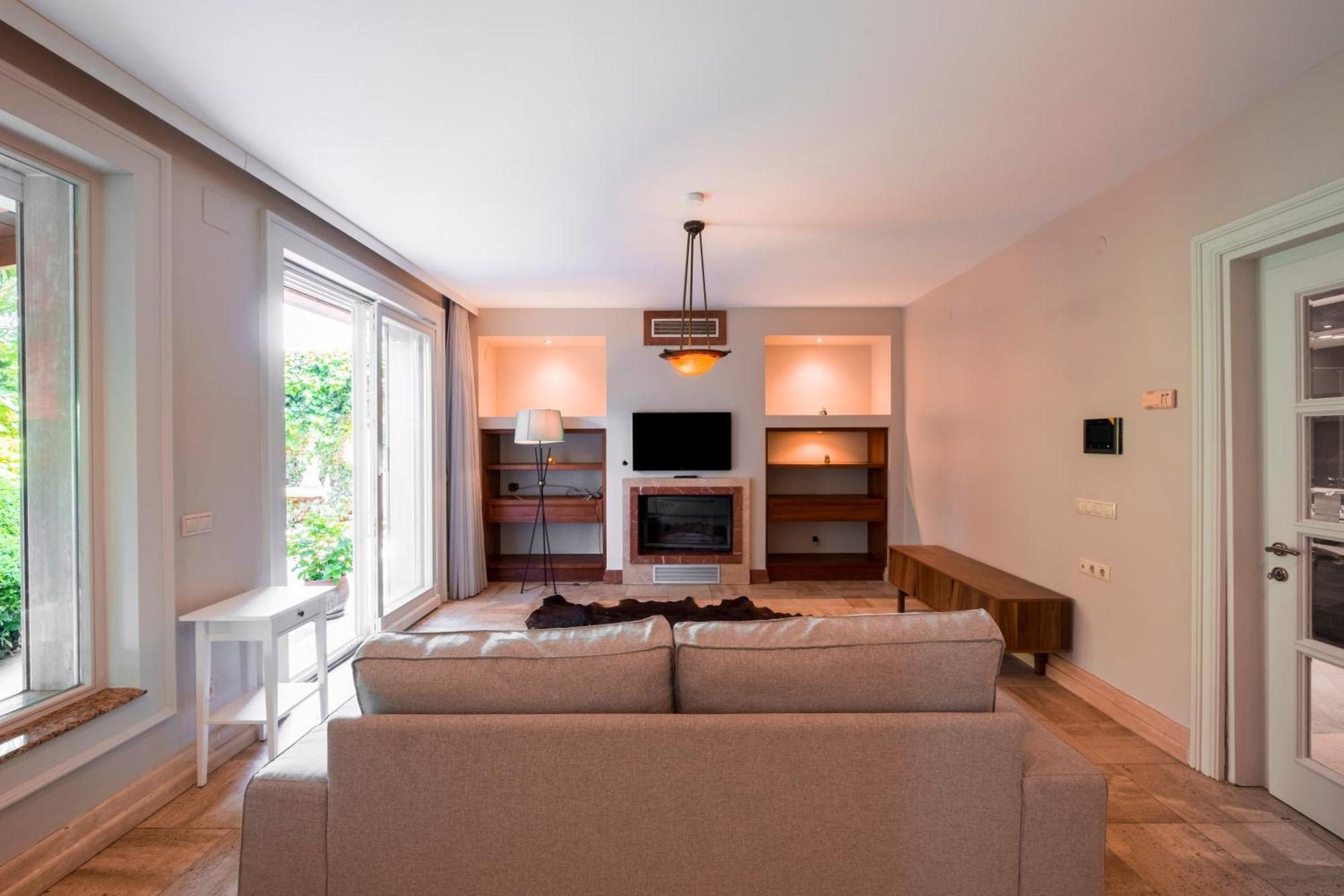Homie - A Majestic 4 Bedroom Boasting A Private Garden And Terrace In Levent #83 *