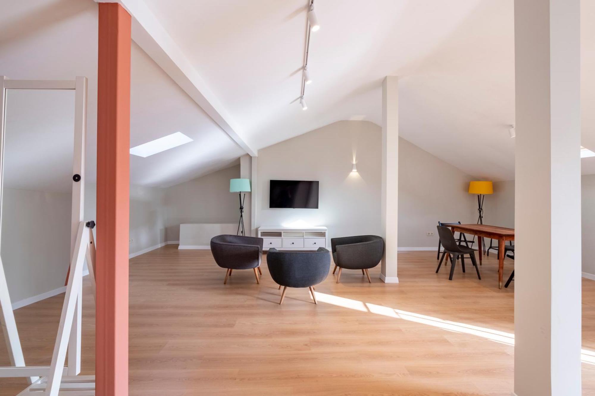 Homie - A Majestic 4 Bedroom Boasting A Private Garden And Terrace In Levent #83 Daire